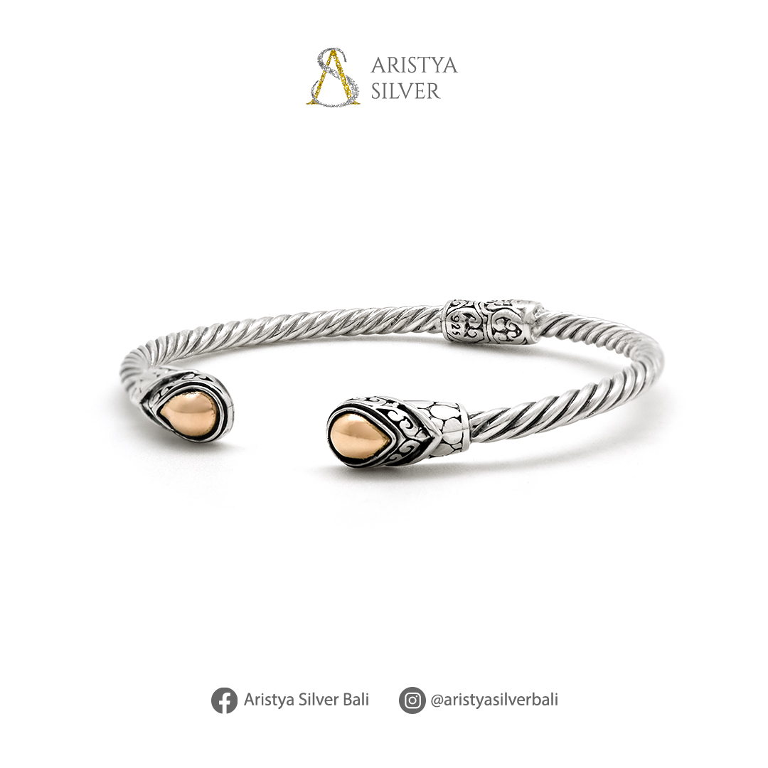 Arunia Silver Bracelet